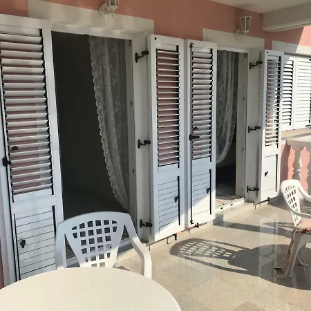 Ferienwohnung Umag Appartamento *